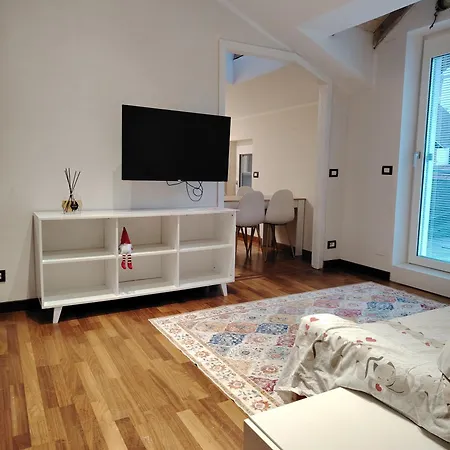 Mara アパート ドモドッソラ