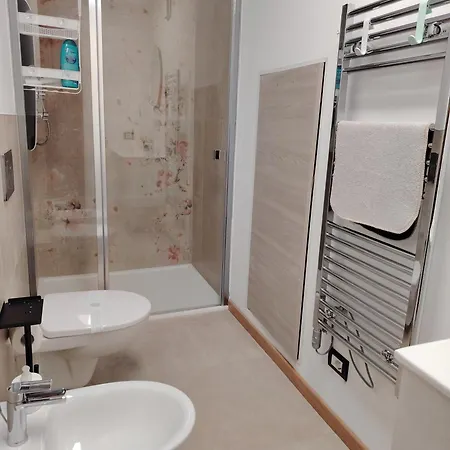 Mara * ドモドッソラ